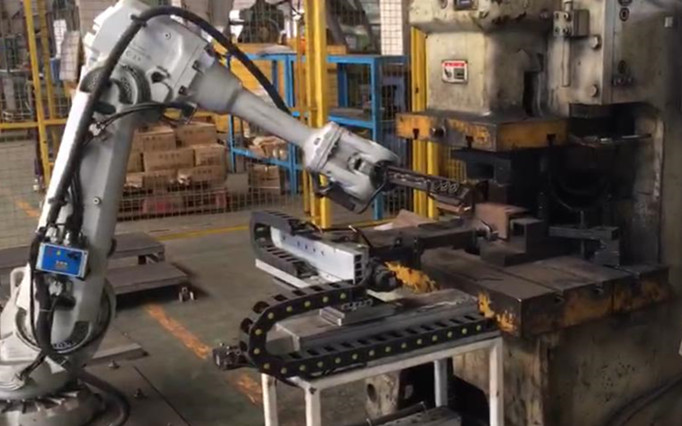 哈工大機器人集團_電永磁鐵在自動化中的典型應用