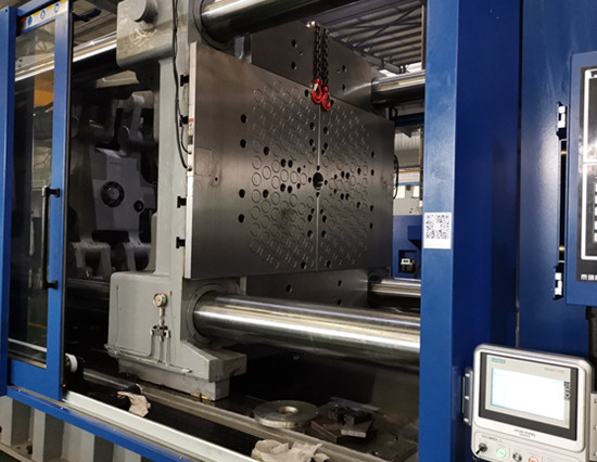 注塑機合模力&注塑機噸位有什么關系？