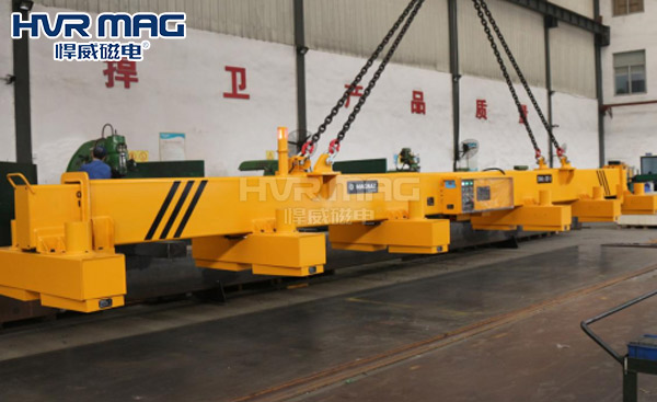 如何使用電永磁吊具搬運長短不一鋼板？